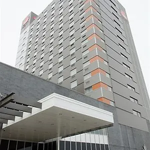 Canad Health Sciences Centre Hotel