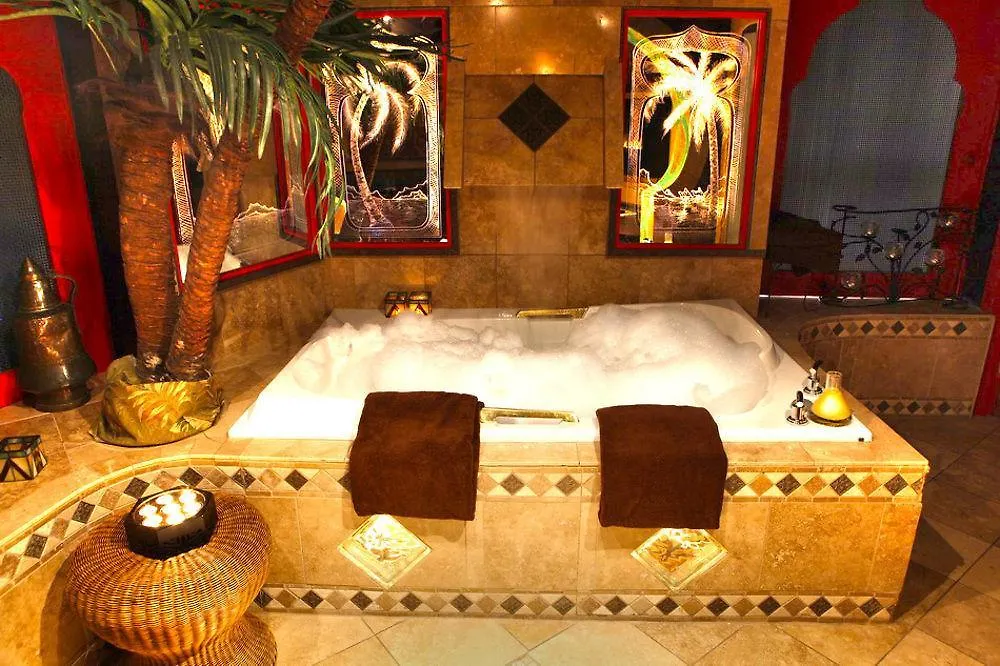 Mariaggi'S Theme Suite Hotel & Spa Winnipeg